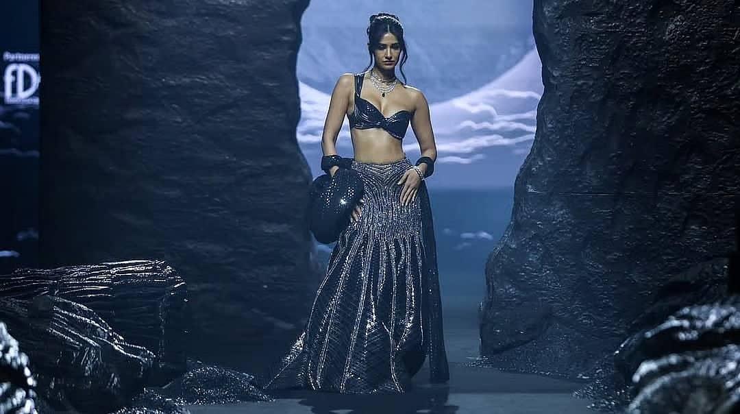 Bollywood's Hottest Styles Shine at Lakmé Fashion Week 2026!
