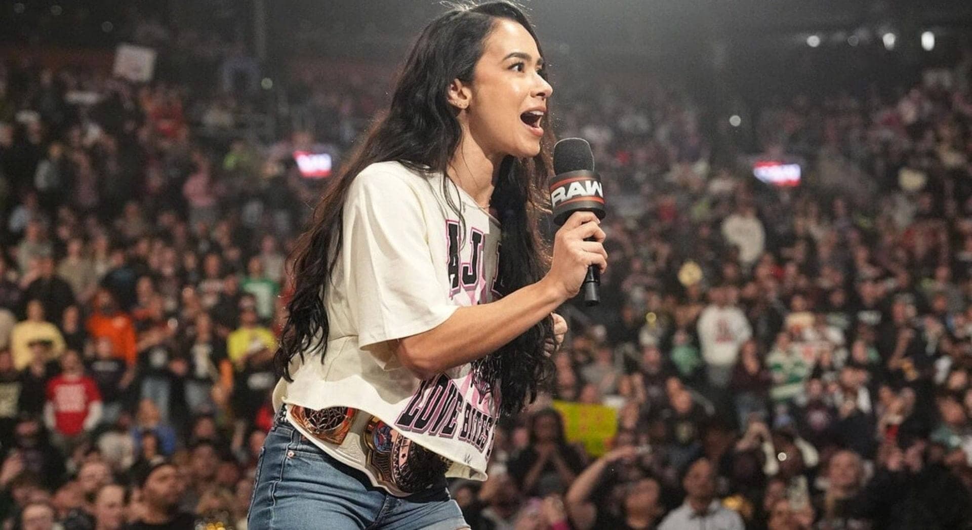 AJ Lee's Fiery Thanks to AEW Star for Training Space