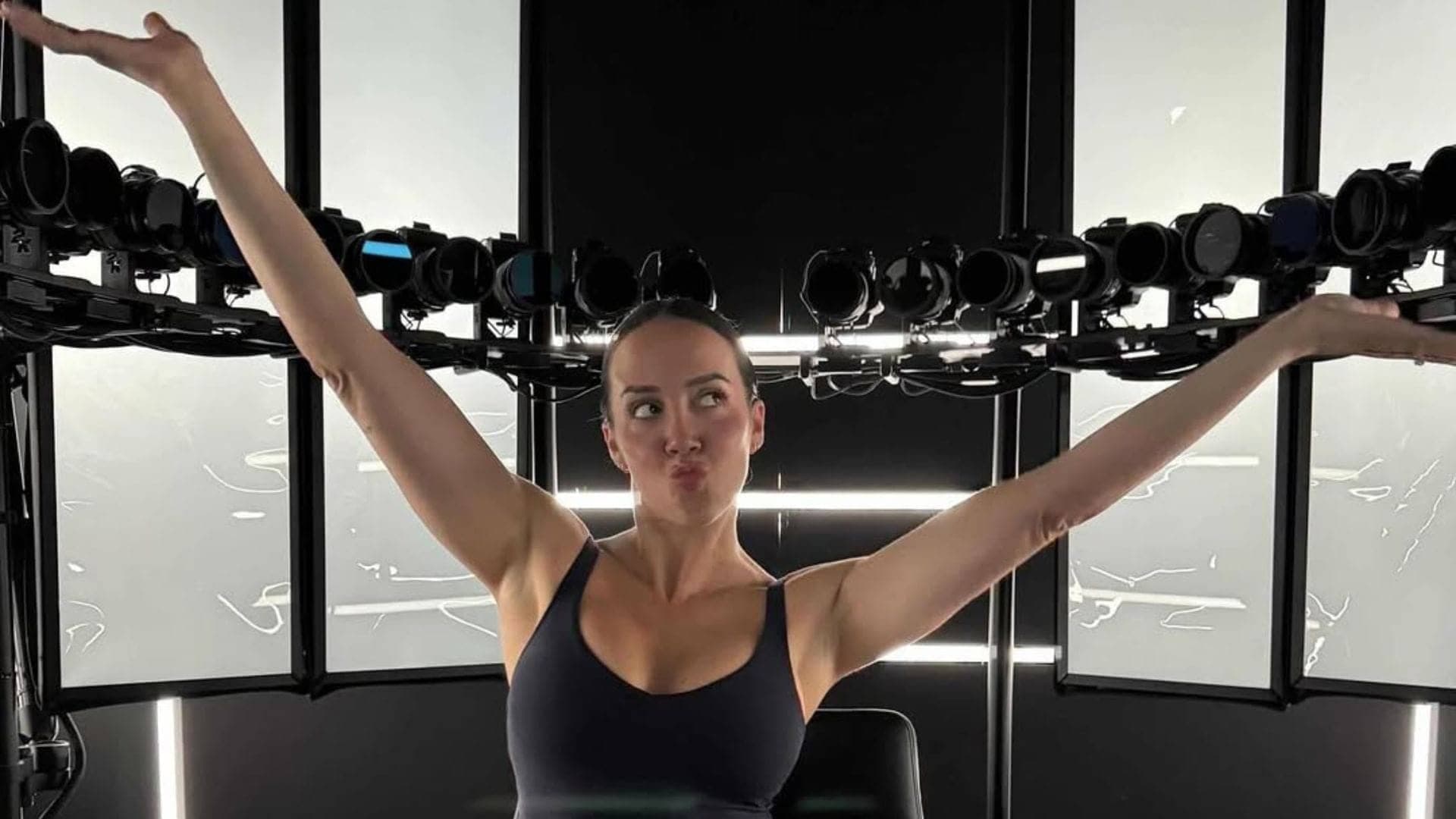 Chelsea Green Spreads Positivity Like Stark Tech in Action
