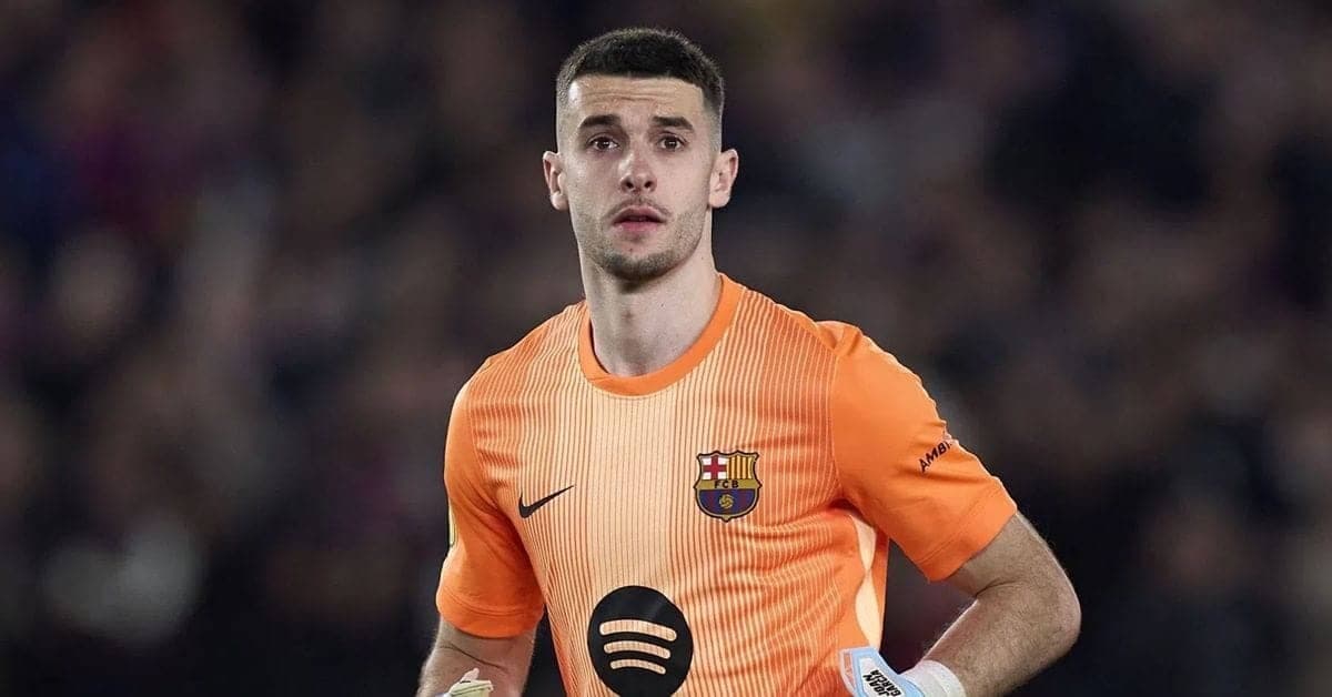 David Raya Shouts Out Barça's Joan Garcia for His Skills