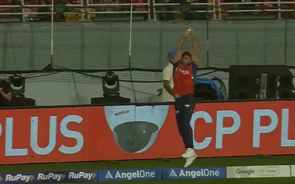 Bartlett's Heroic Catch Sends Buttler Packing in IPL 2026
