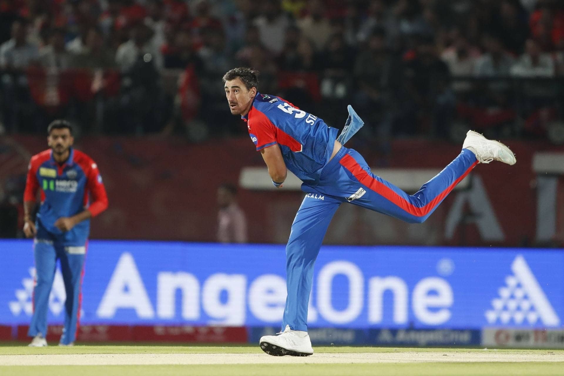 Mitchell Starc kyun nahi khel rahe LSG vs DC match mein?