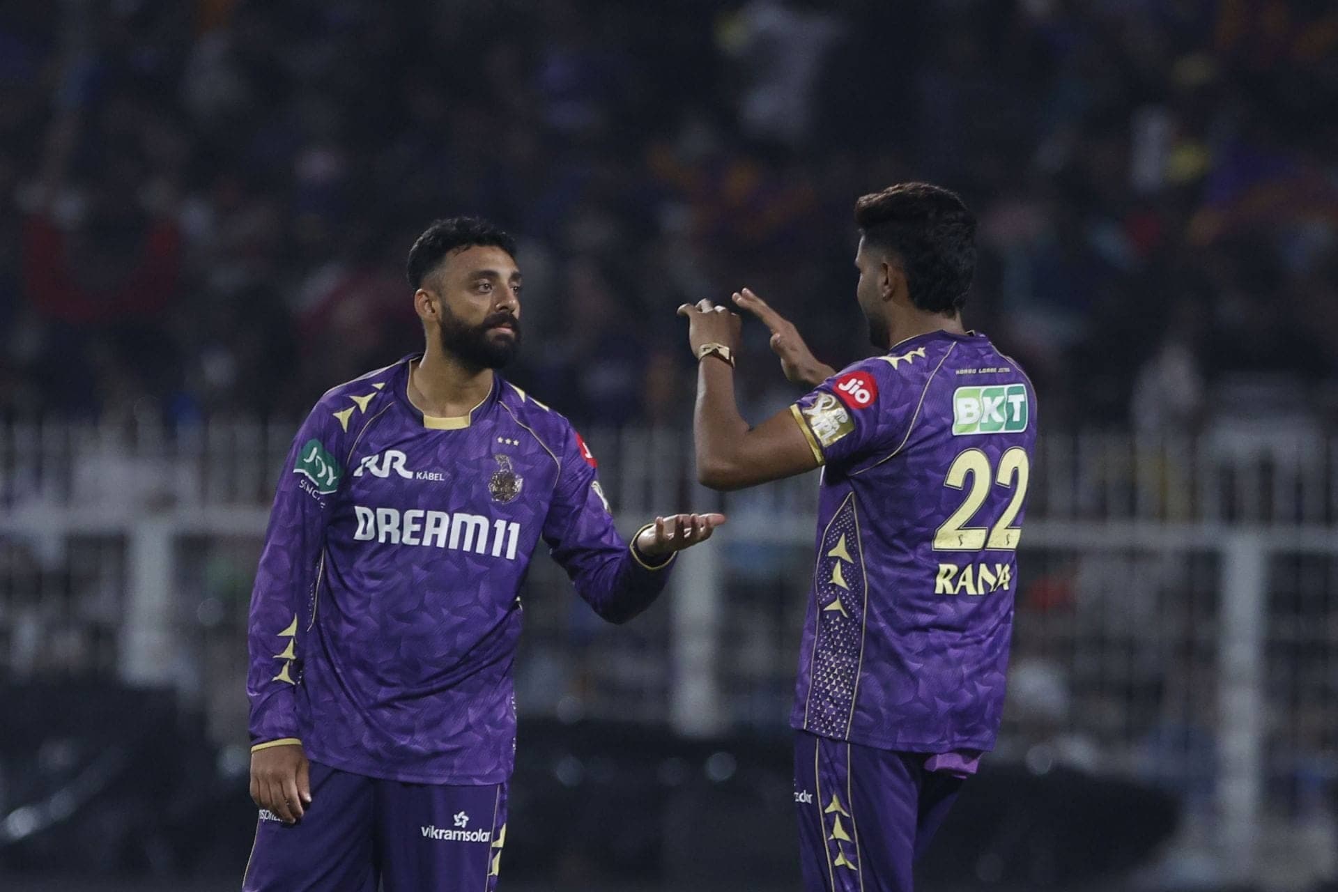Rahane ki Captaincy ne KKR ko diya Chakaravarthy ka Chakkar