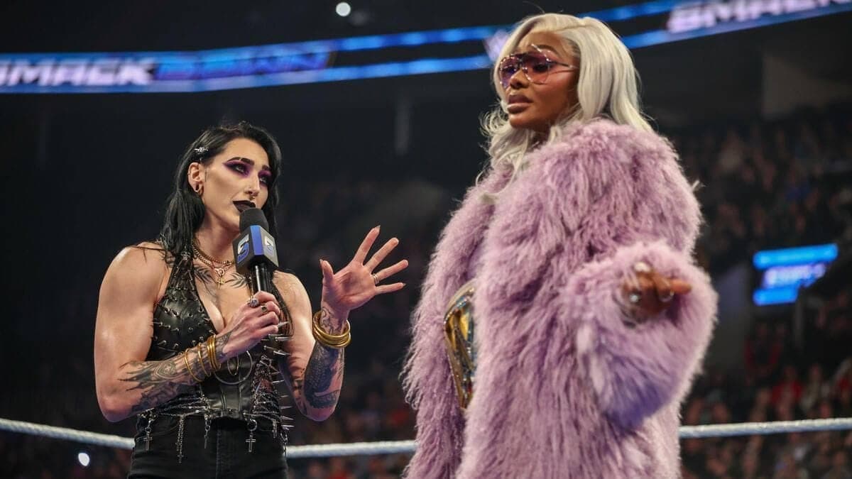 SmackDown in St Louis brings big surprises tonight