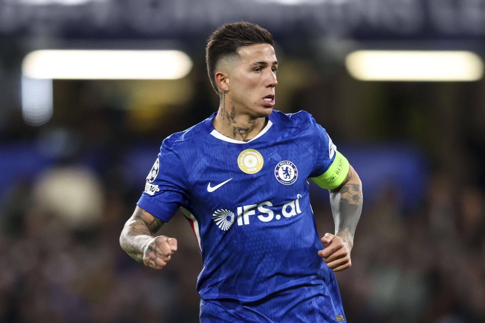 Chelsea ne Enzo par €160 million ka tag lagaya
