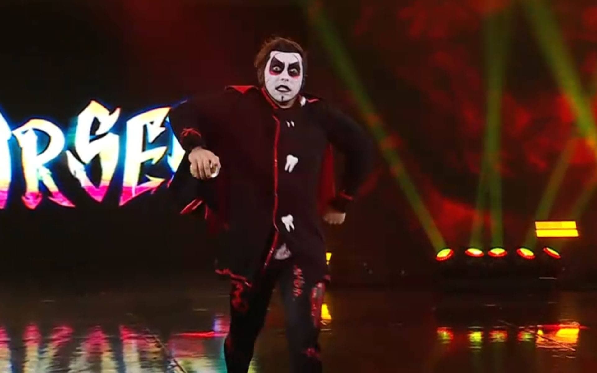 Danhausen derails SmackDown title change in wild chaos