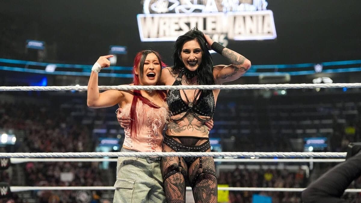 Rhea Ripley aur Michin Mia Yim ka dhamaka SmackDown pe!