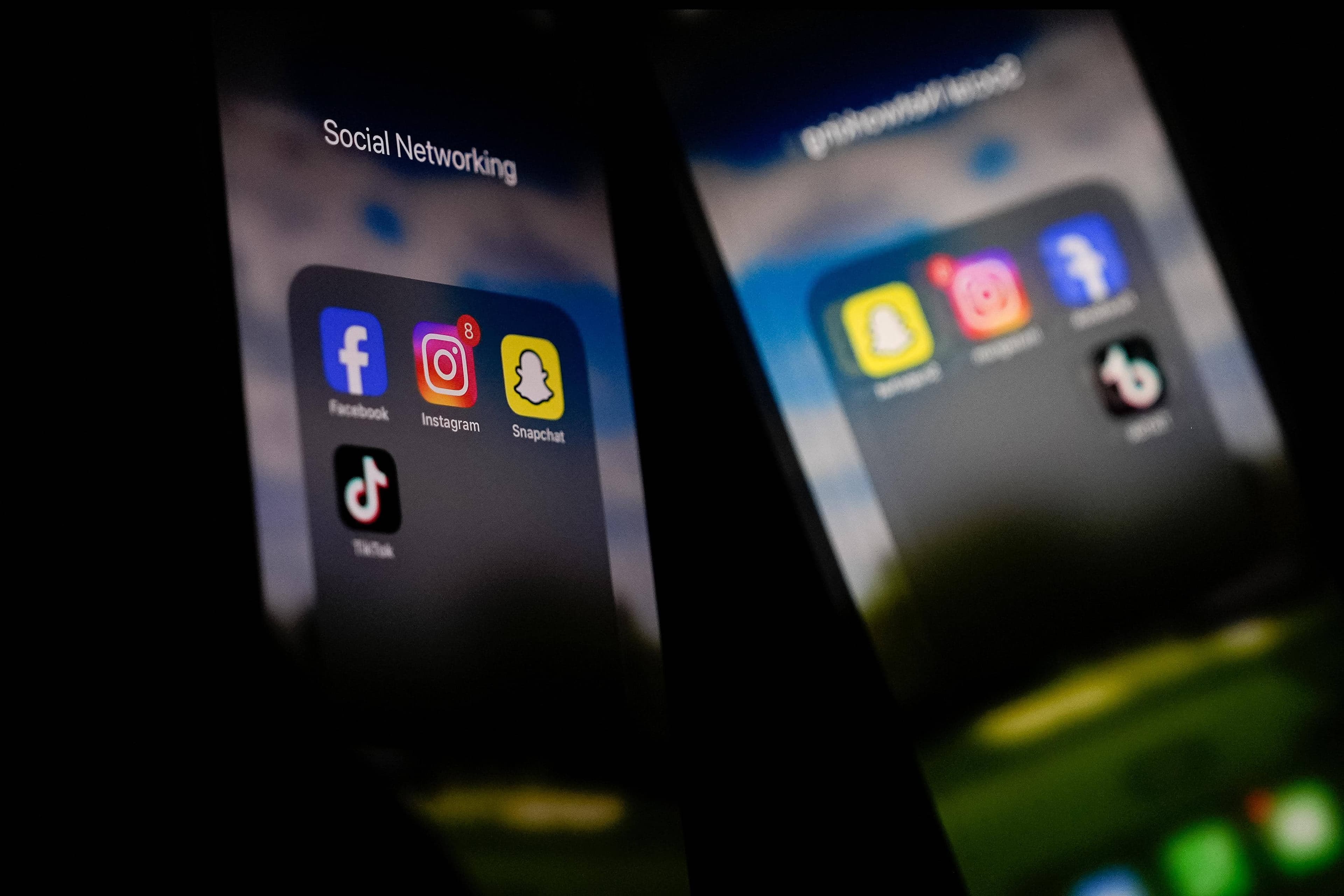 Neuroscience explains why teens are so vulnerable to social media platforms