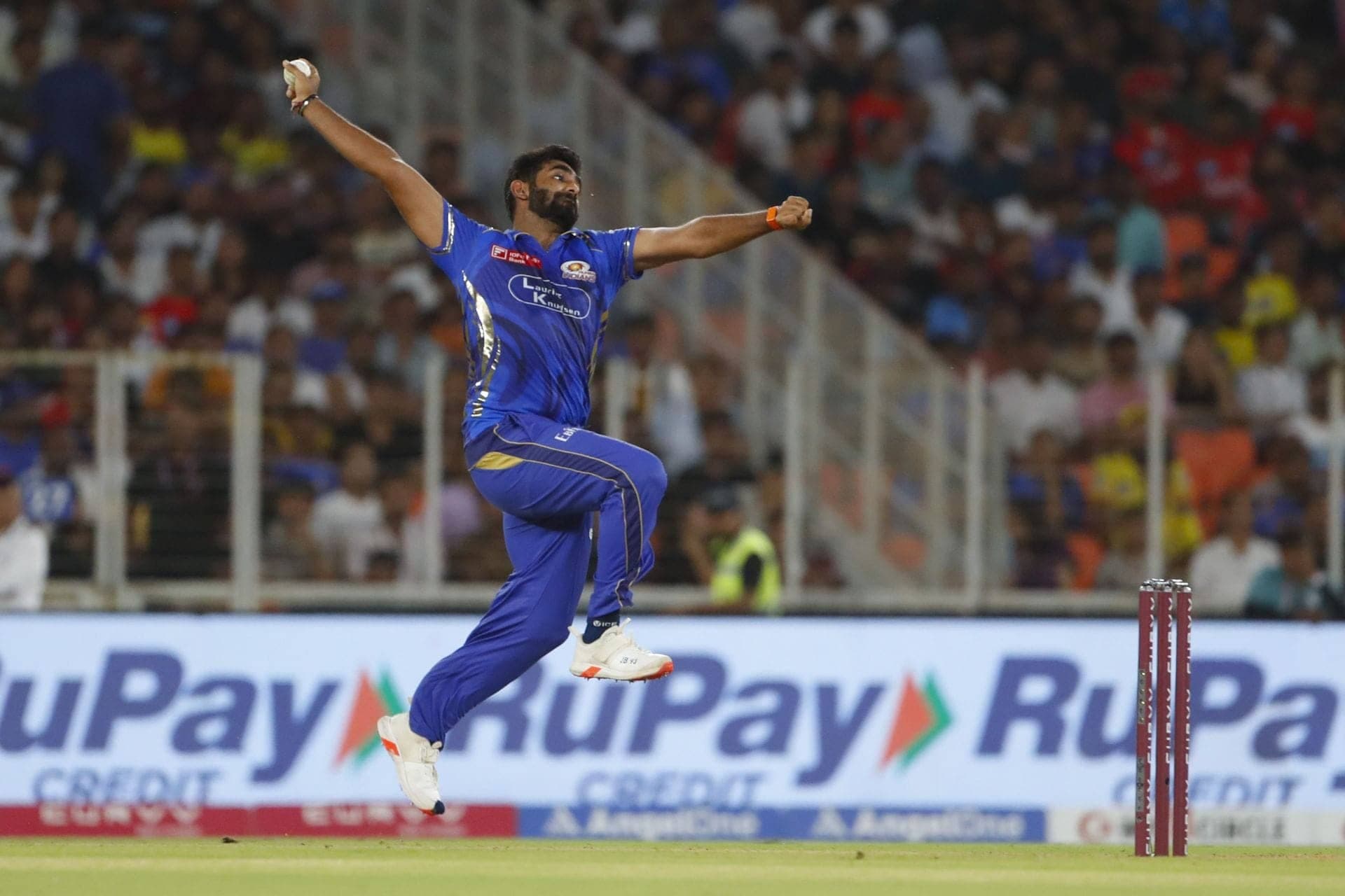 Rohan Gavaskar Rips MI for Not Starting with Bumrah First