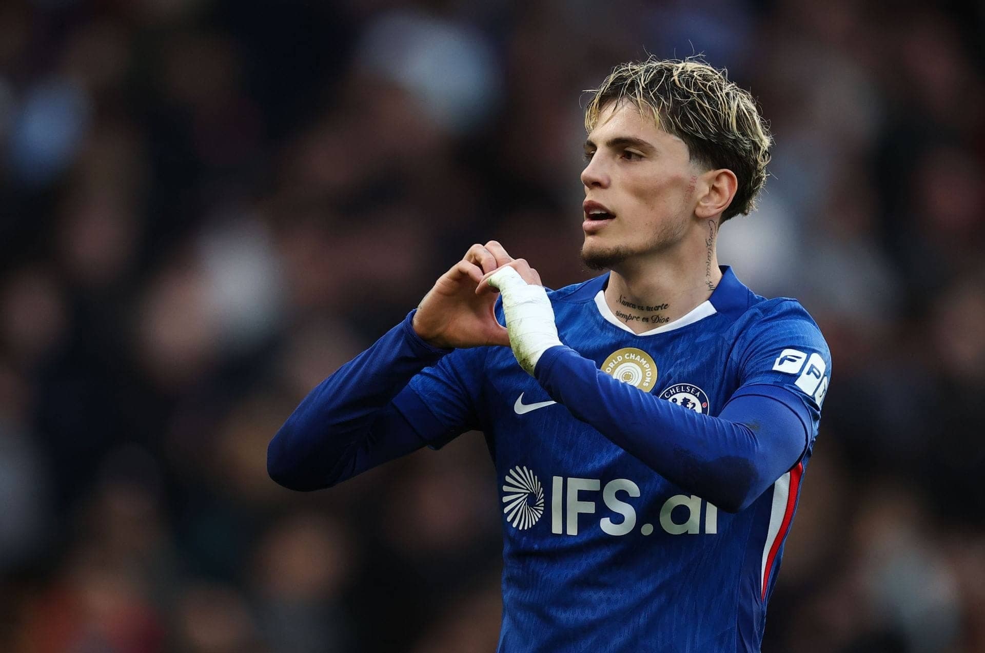 Alejandro Garnacho: From Red Devils to Chelsea Blues