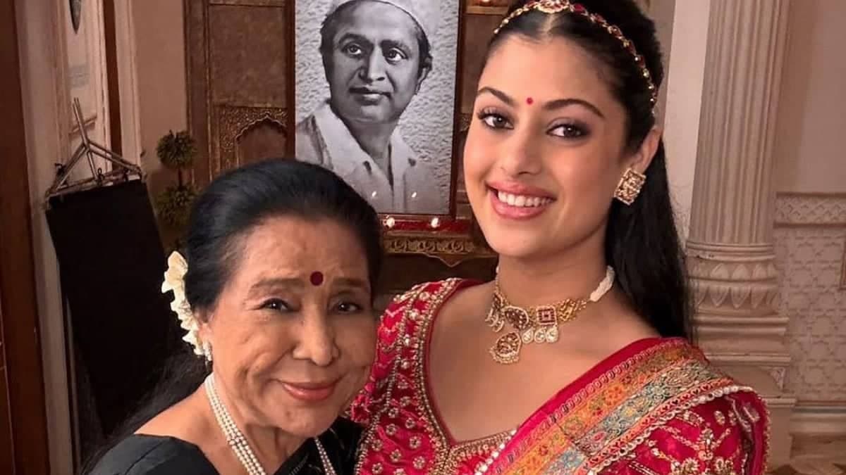 Asha Bhosle Hospitalized: Get Ready for a Huge Comeback!