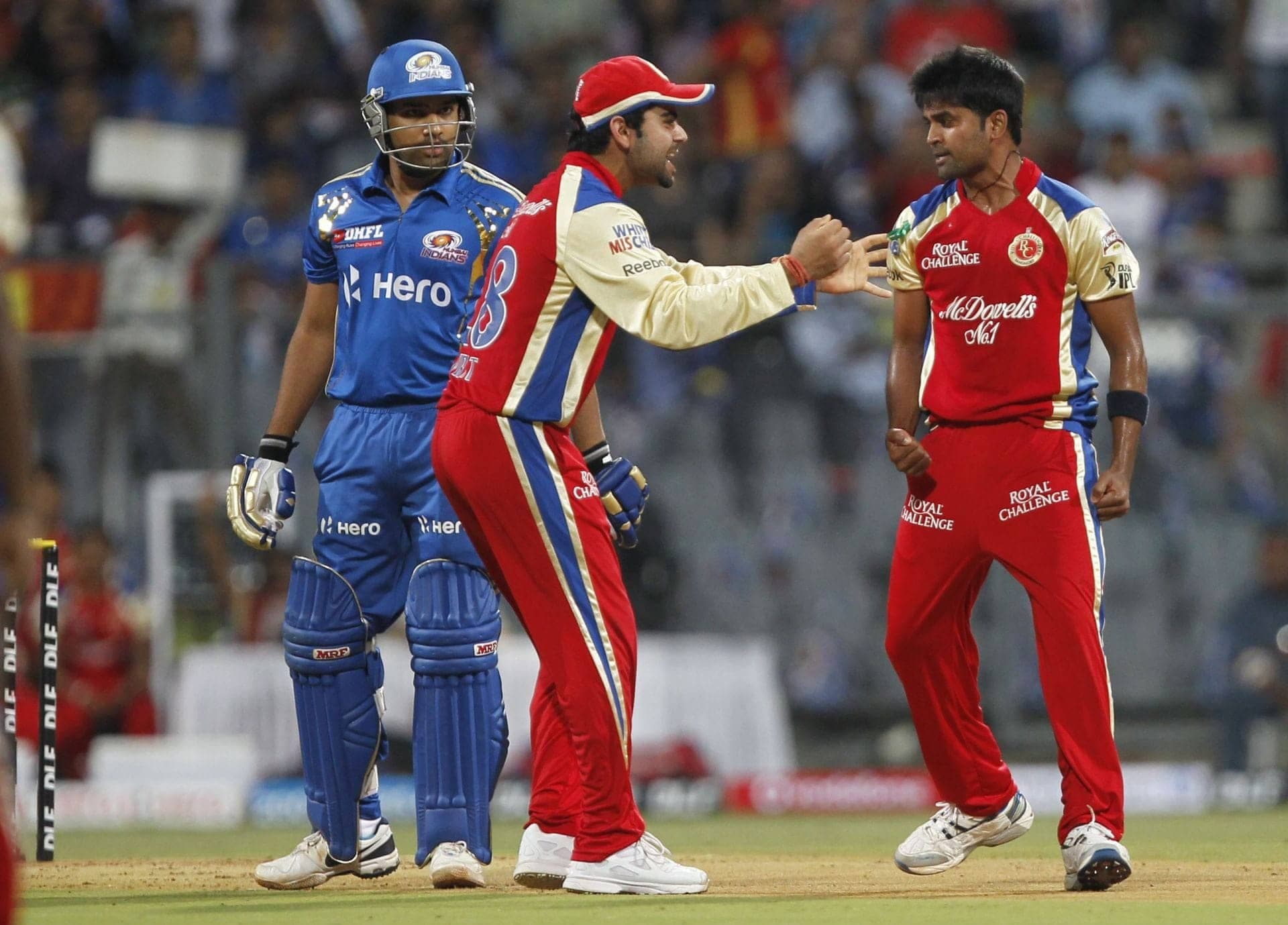IPL 2026: Aaj MI vs RCB mein kaun banega run machine?