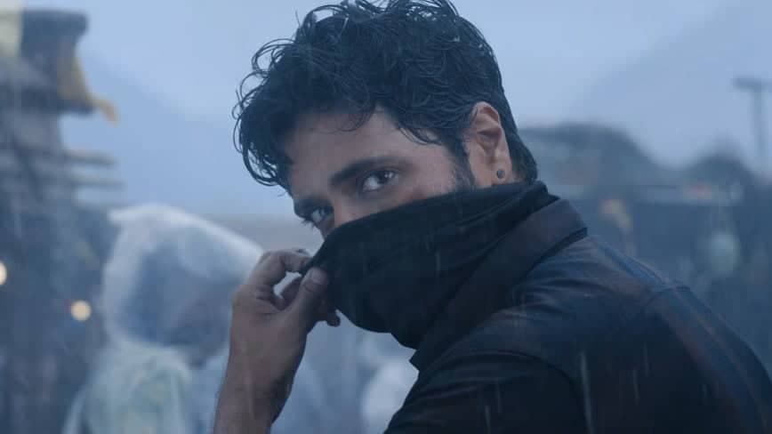Dacoit Box Office Day 2: Chhoti Growth Ka Chakkar Hai