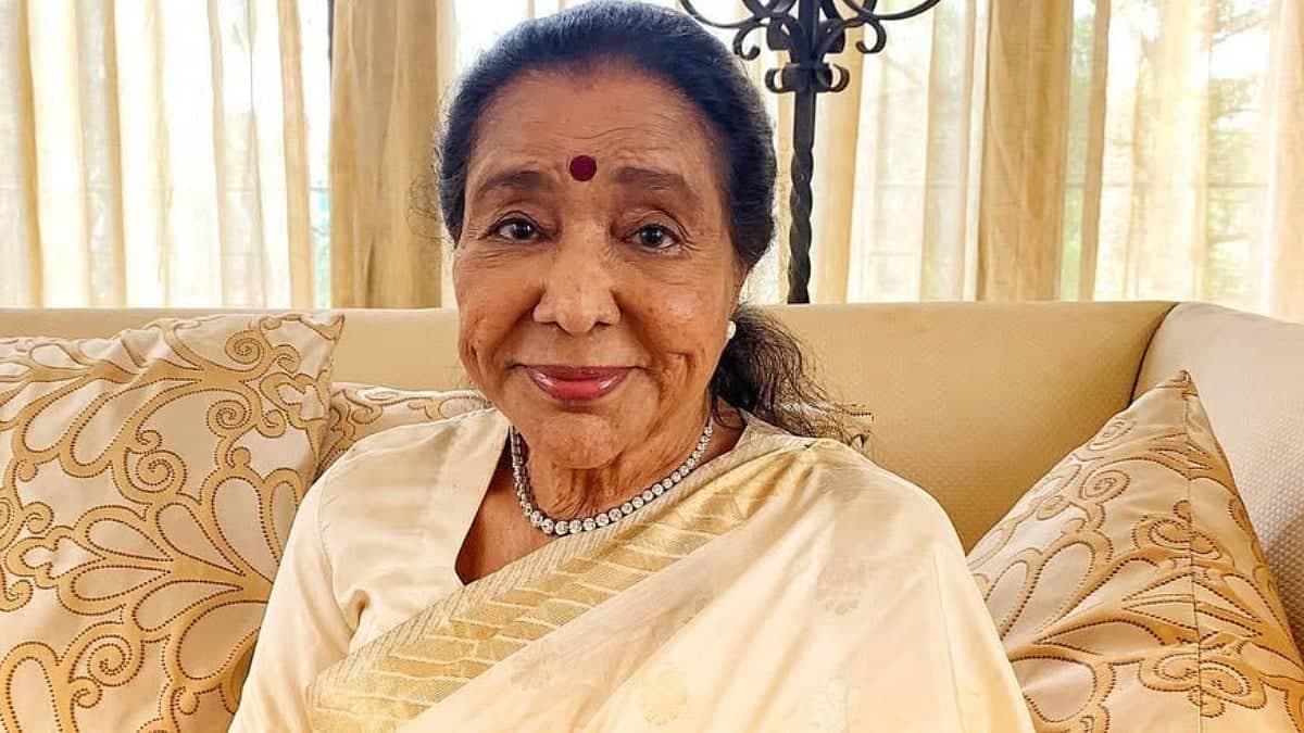 Asha Bhosle, The Unstoppable Voice, Passes at 92 in Mumbai