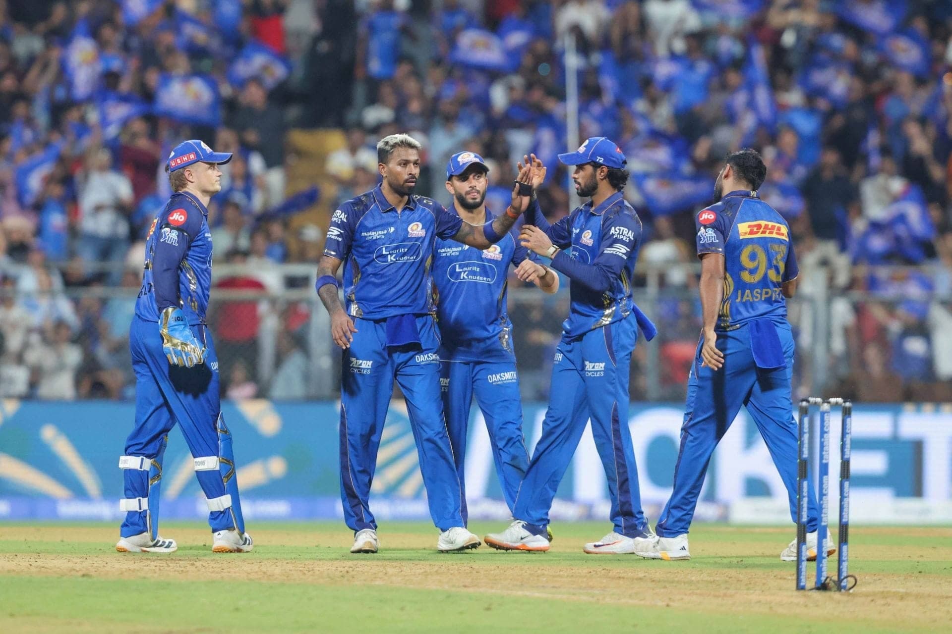 Mumbai ki bowling ka haal: Aakash ki shayari bhari baatein!