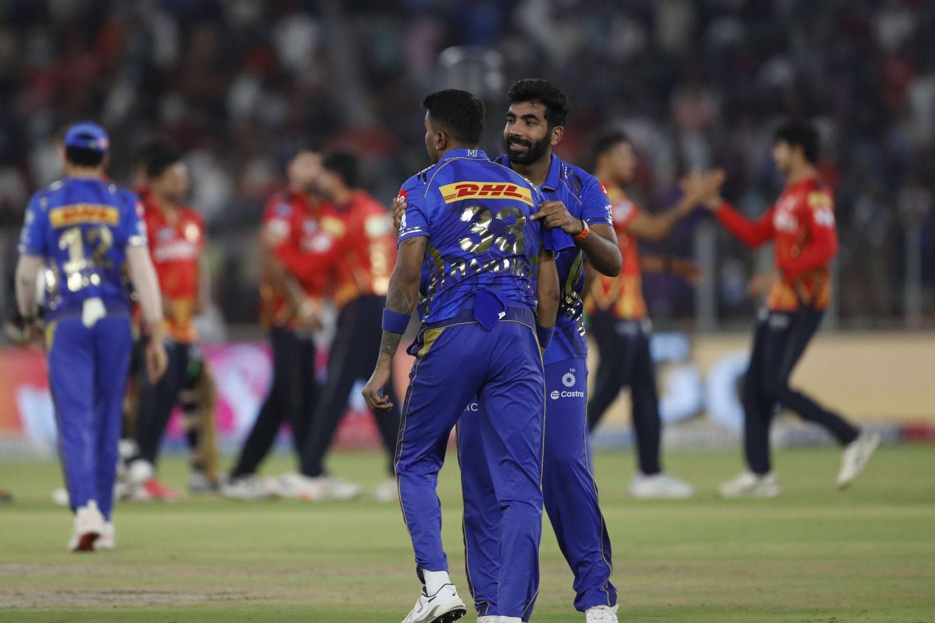 Tiwary Questions Hardik Pandya's Captaincy Decisions in MI Loss