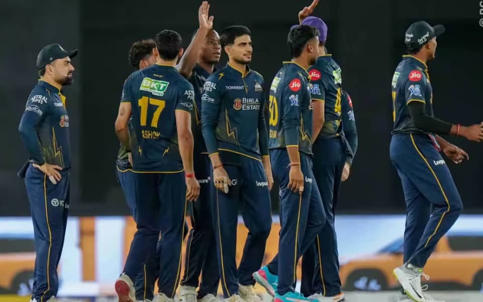 IPL 2026: GT Delivers Smackdown to KKR in Match 25