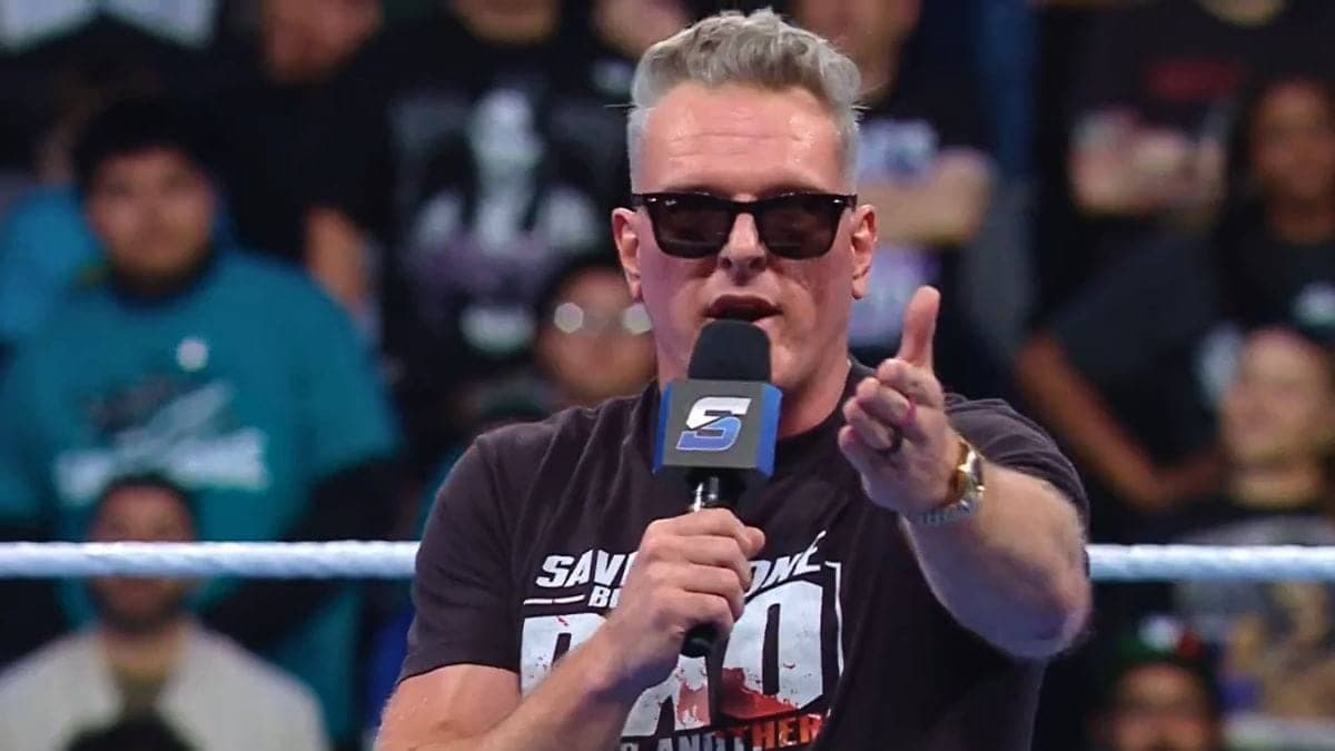 Pat McAfee ne WWE event pe AEW ka naam le kar kiya dhamaka