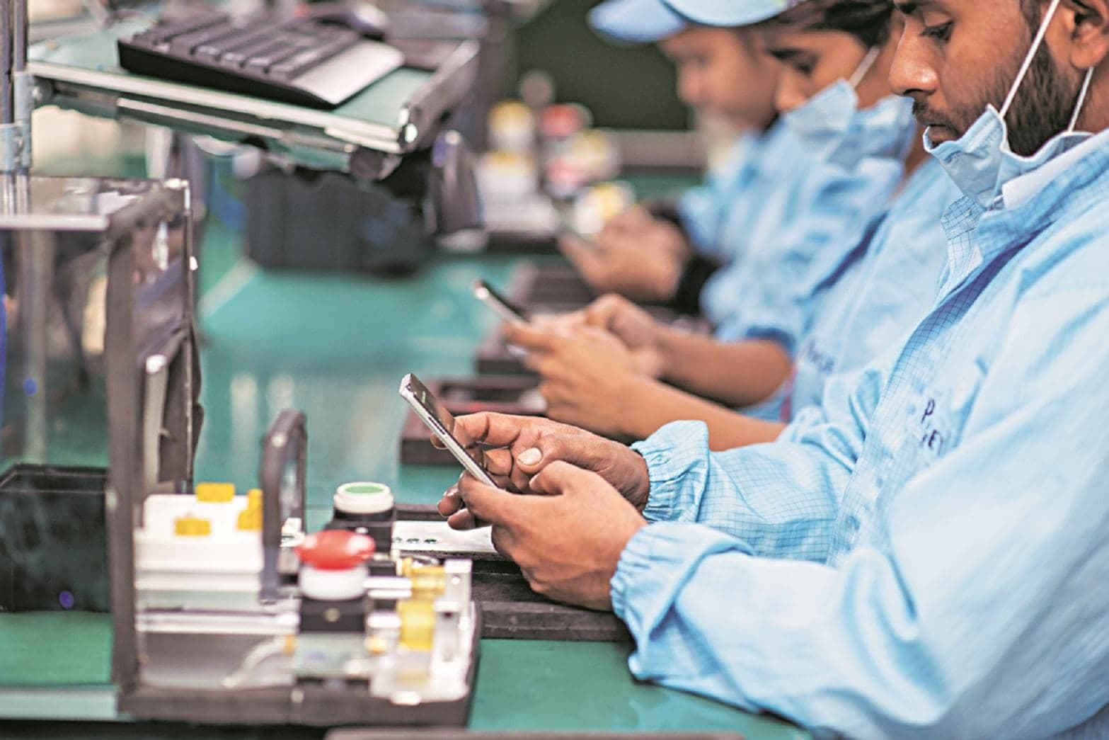 EU's Bold Battery Rules Could Supercharge India's Phones