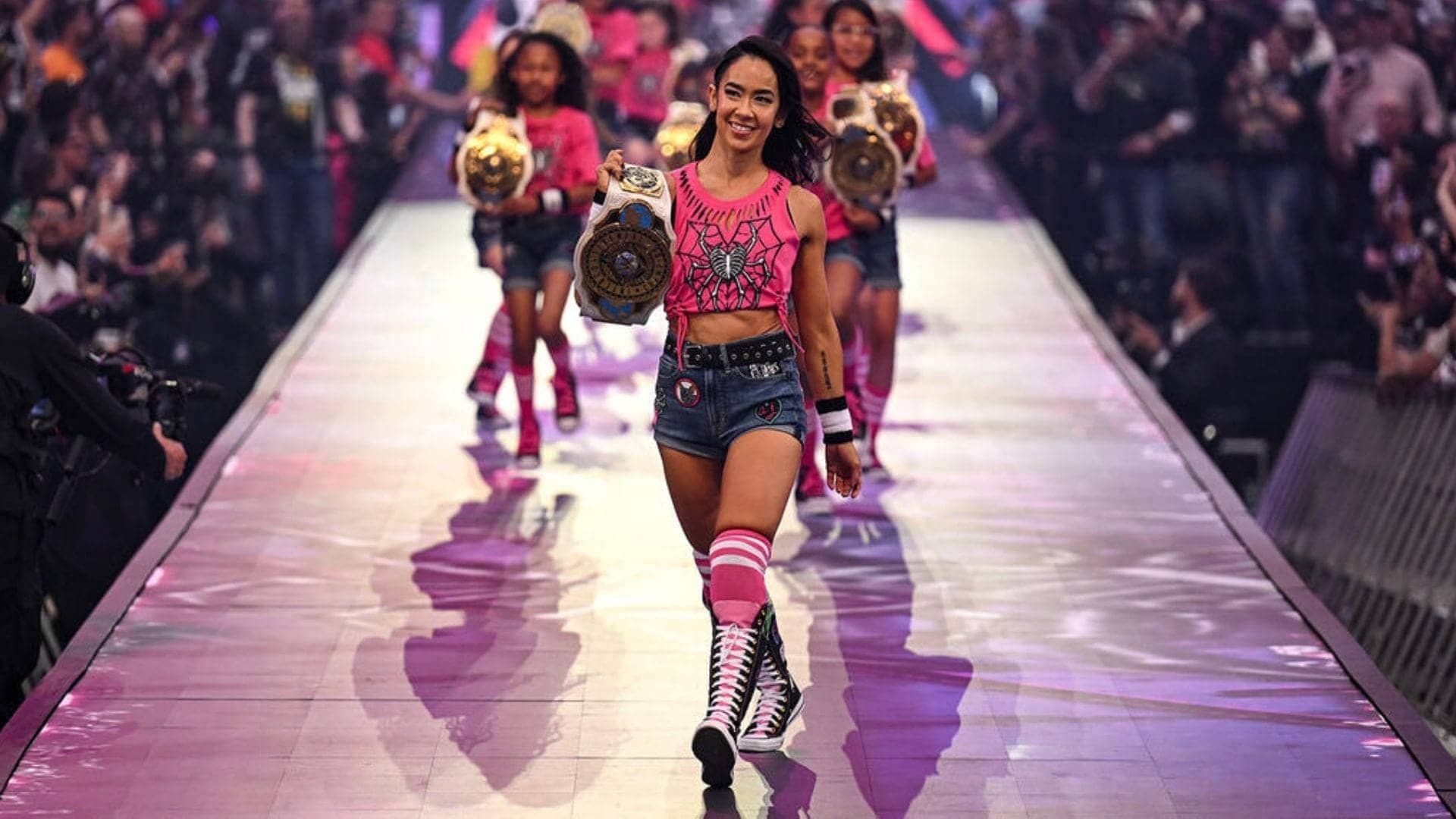 Aj Lee ka WWE ko cold-blooded call out, kya maza hai!