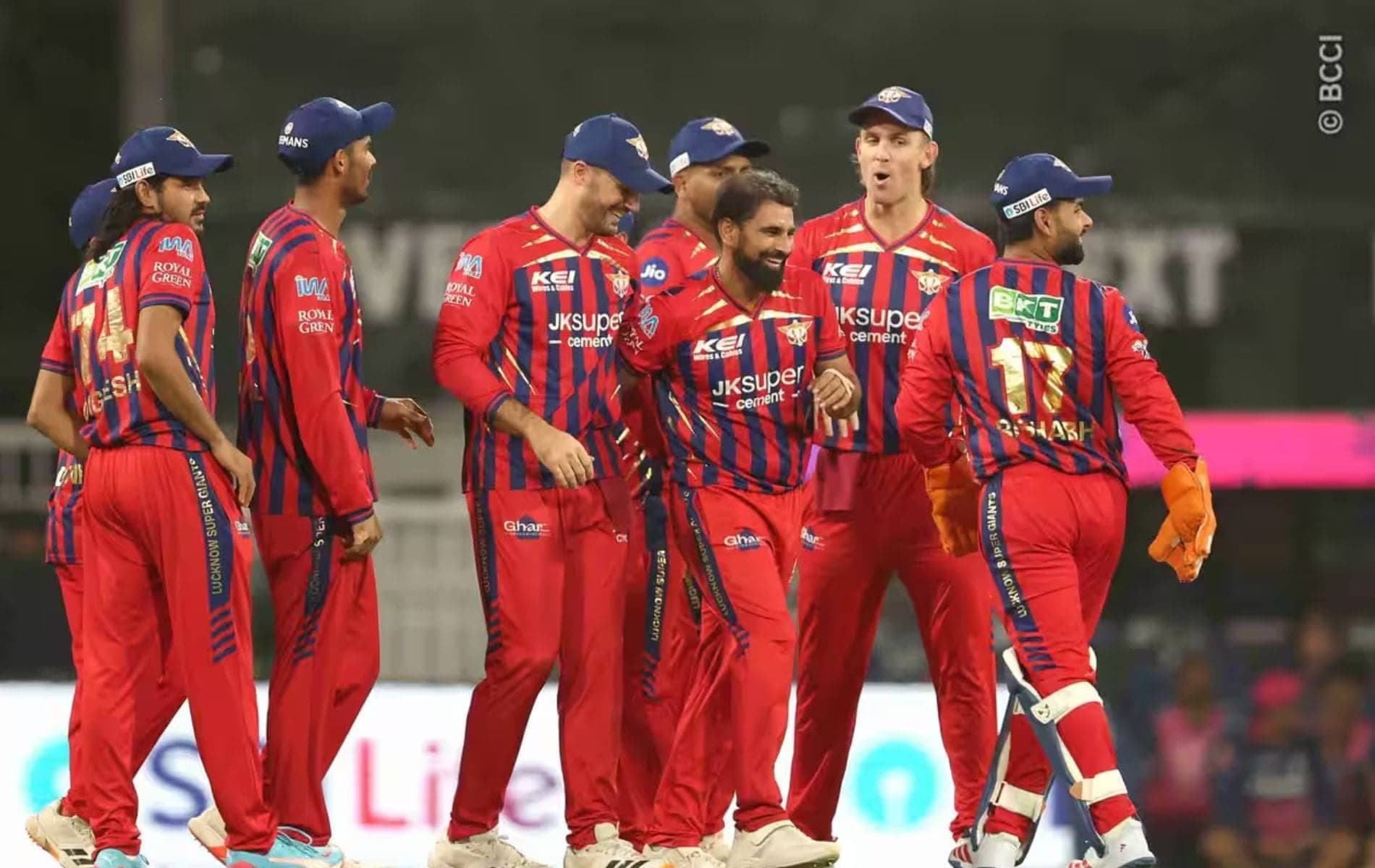 Rishabh Pant's One-Handed Snag Stuns Jaiswal in IPL 2026