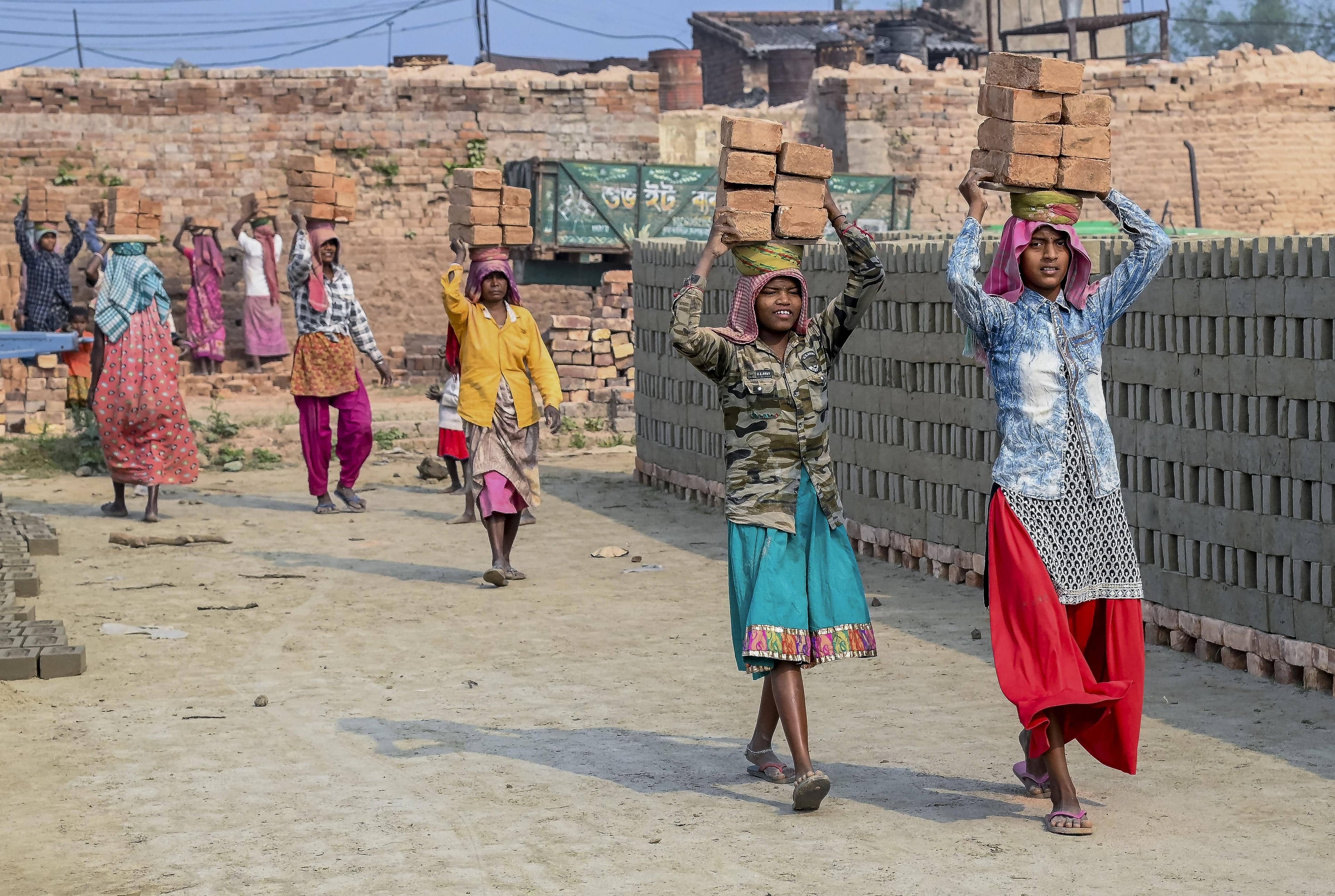 Delhi's Smart Card Adventure: Boosting Worker Welfare Now!