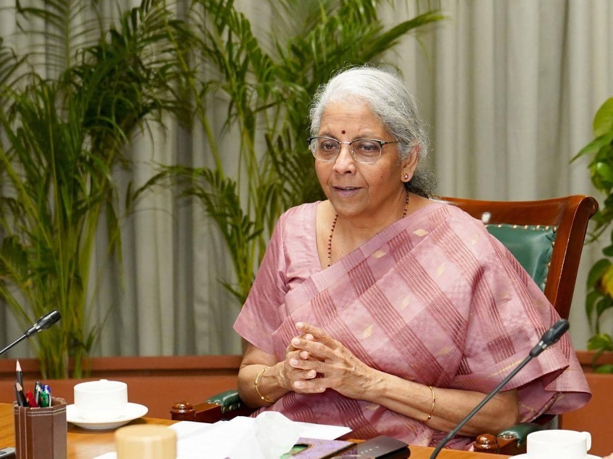 Nirmala Bhabhi Ka Dhamaka: IDBI Bank Ki Kahani Jari Hai!