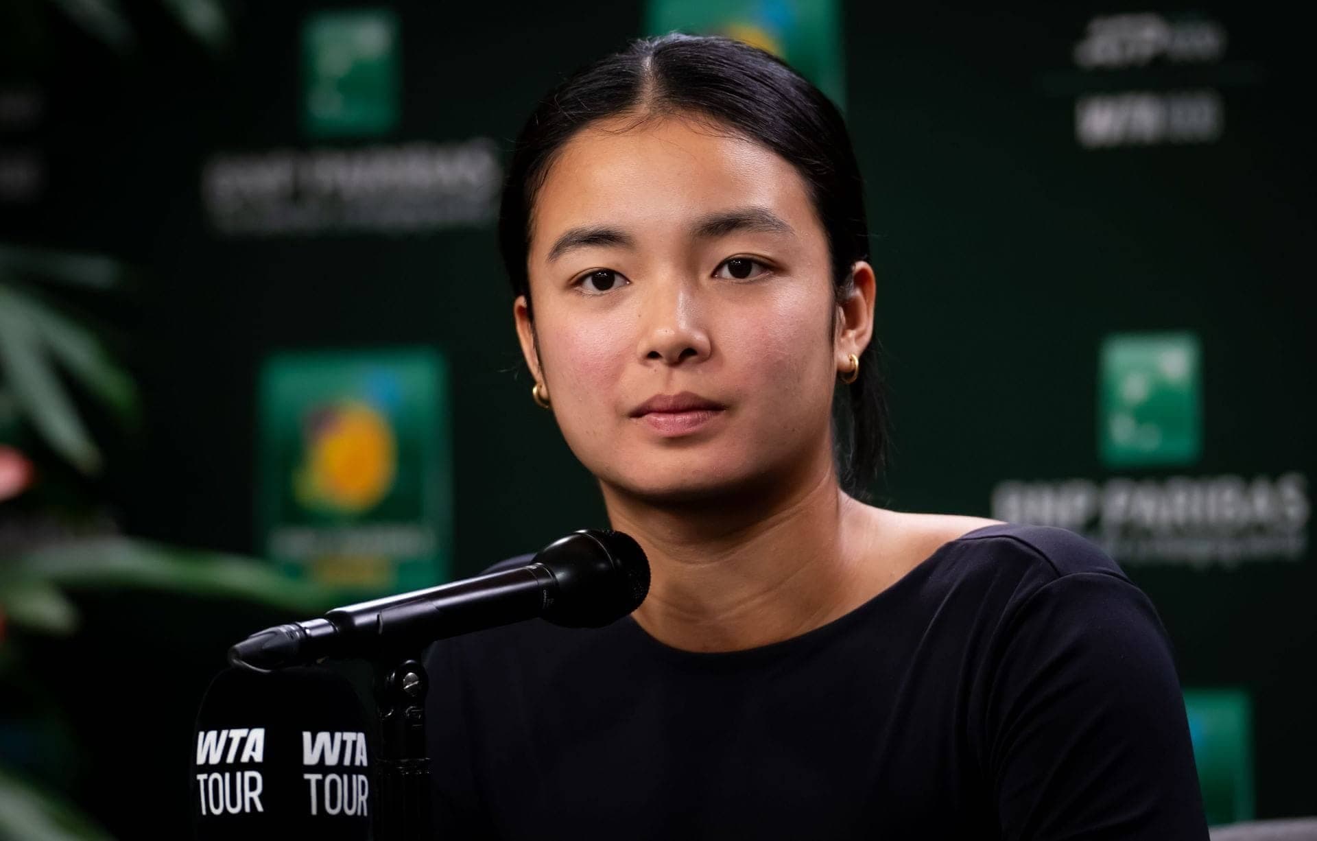 Alexandra Eala Enjoys Family Time in Madrid, Tennis Can Wait!