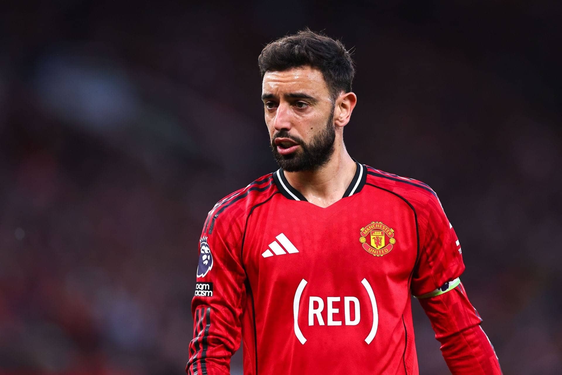 Bruno Fernandes faces big decisions for Manchester United's future