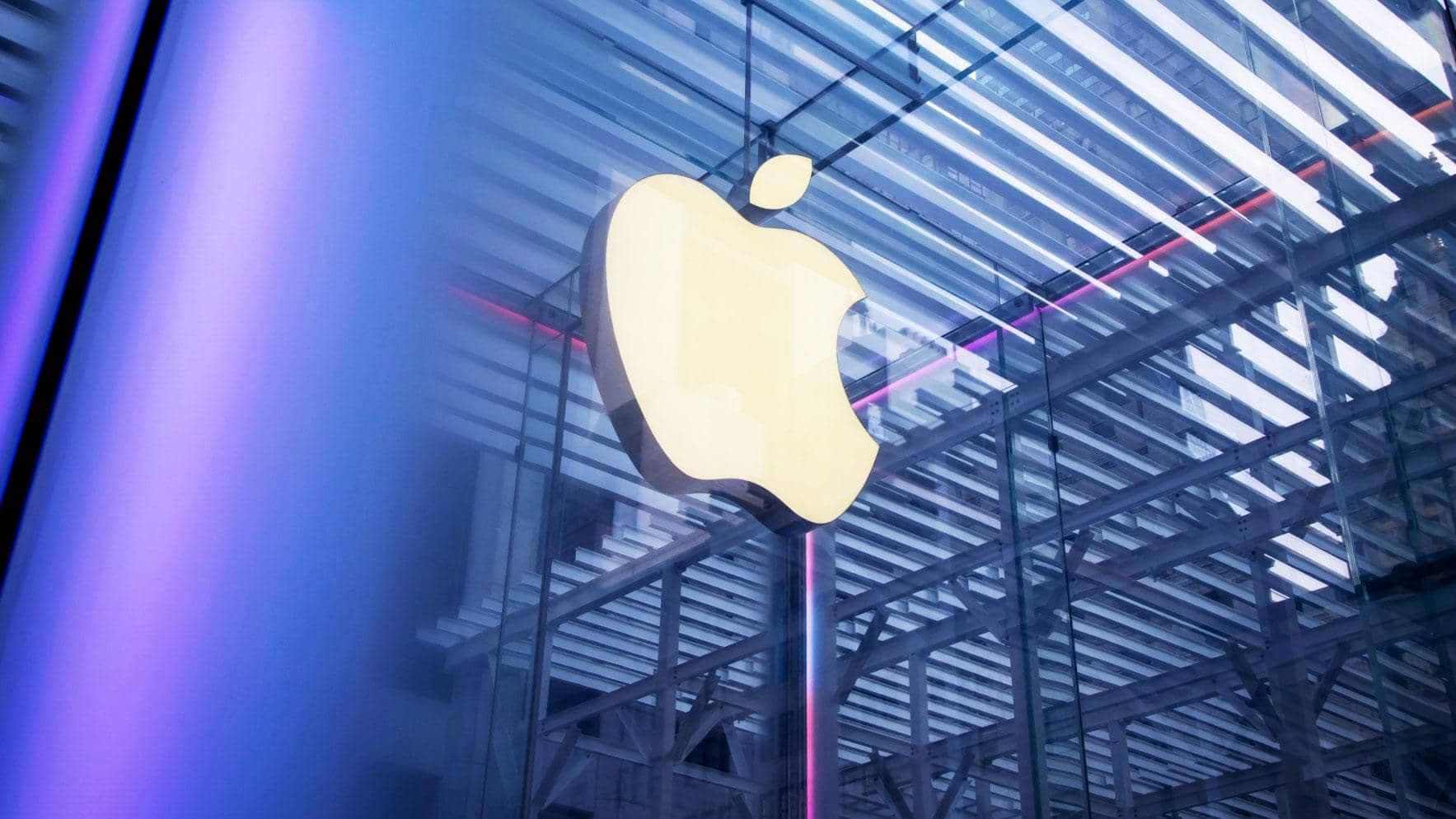 Apple's AI Glasses: Two Cameras, One Big Question!