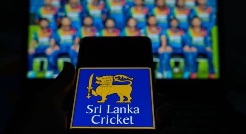 Sri Lankan Cricketers Filming Doctors in Hotel Bath Scandal