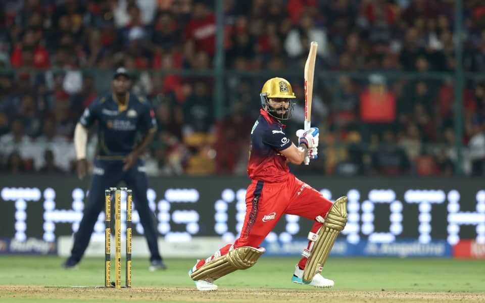 IPL 2026: Kohli's Fiery Fours Ignite RCB's Epic Clash