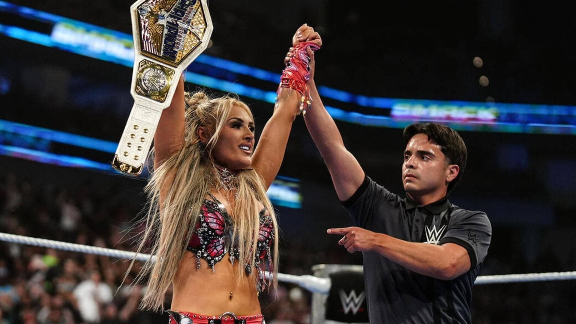 Tiffany Stratton ka haters ko jawab: Trophy aur kutta saath!