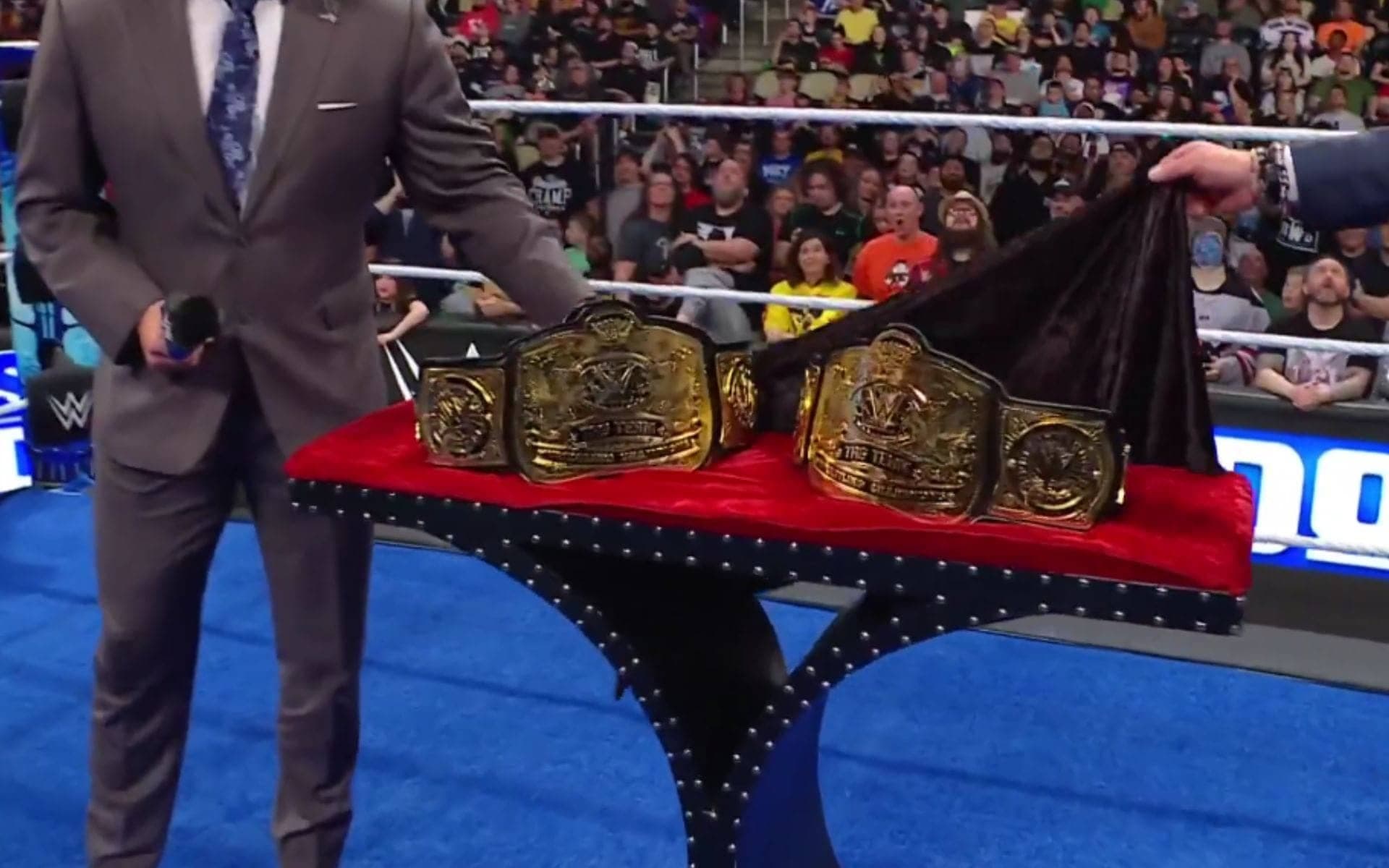 WWE Stars Lumis and Gacy Hint at Reunion After Release