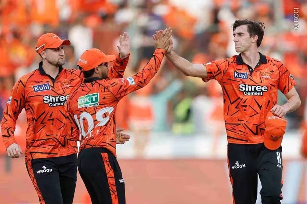 Aakash Chopra's Hilarious Take on SRH's Batting Fiasco