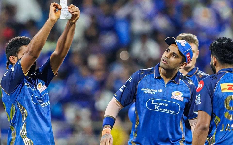 Mumbai Indians Pull Off Epic Chase, Memes Follow at Wankhede