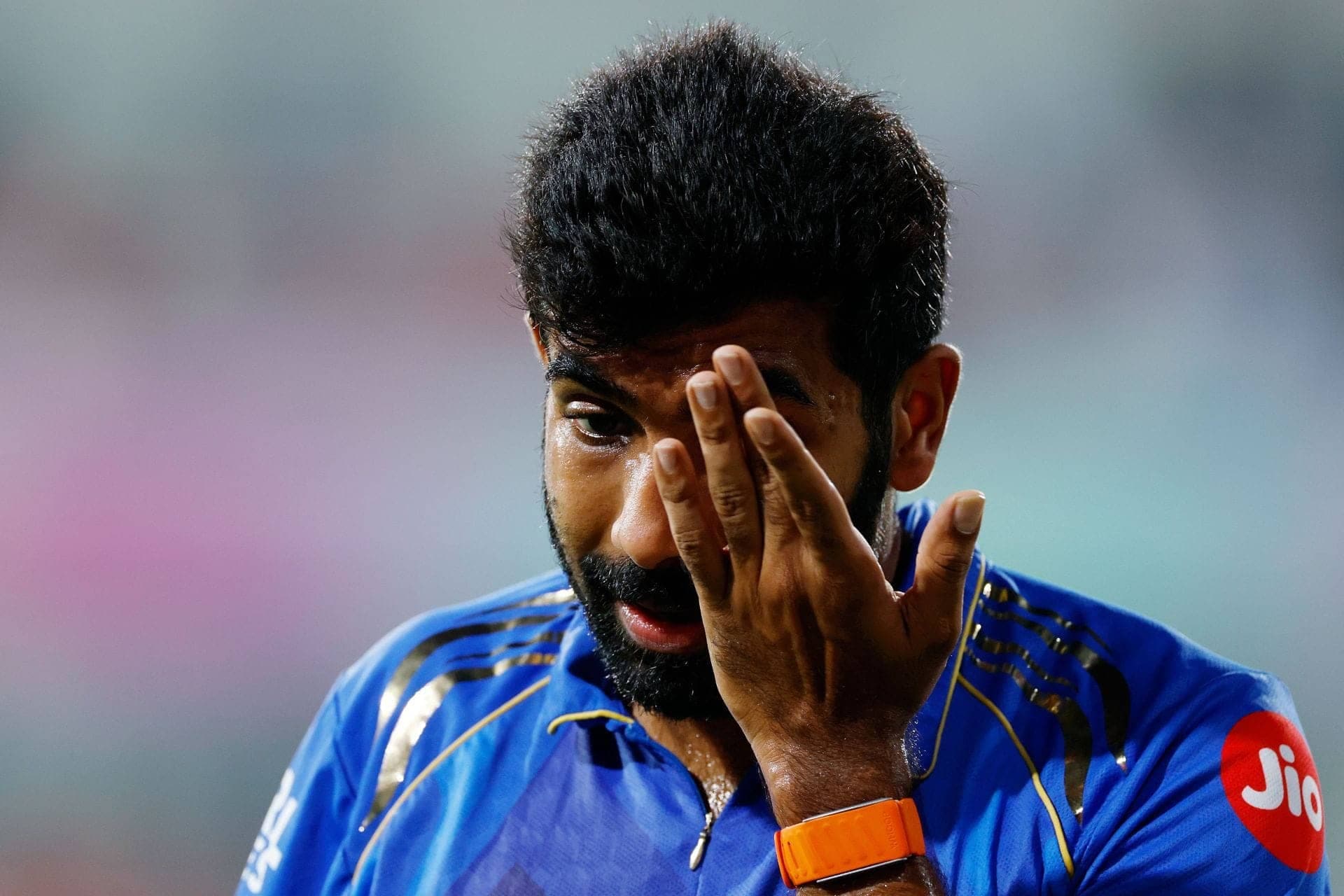 Mumbai Indians Must Have a Heart-to-Heart with Bumrah