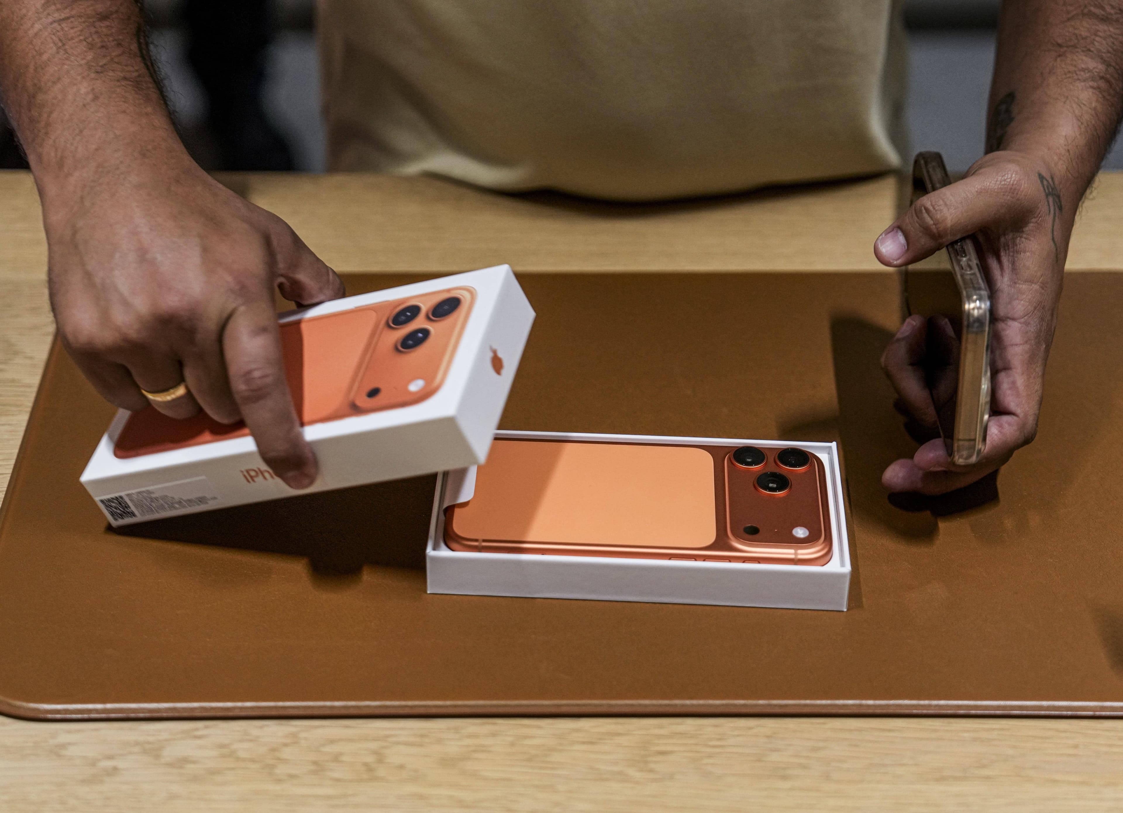 Apple's iPhone 18 Pro: The Best Upgrades You Won't Believe!