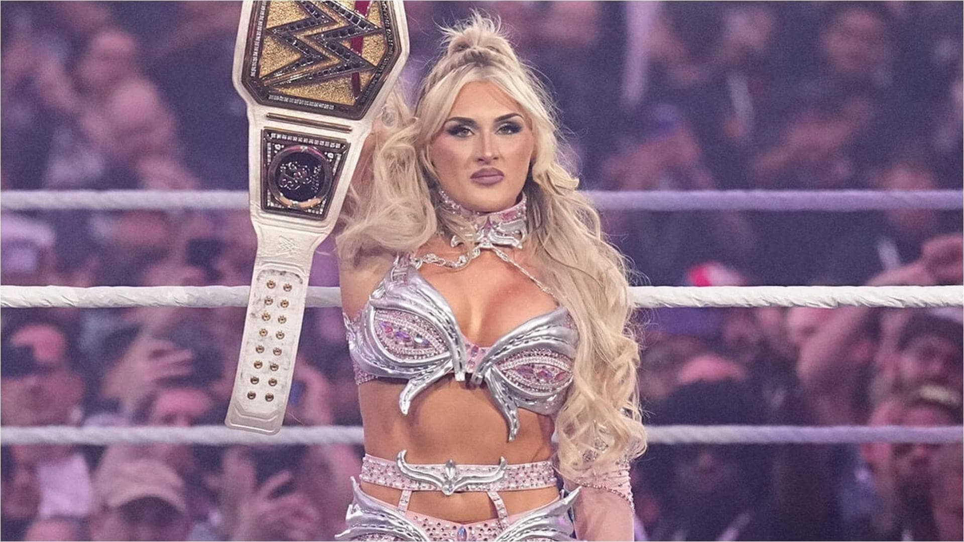 Tiffany Stratton Triumphs in Title Defense, Eyes Paige Match