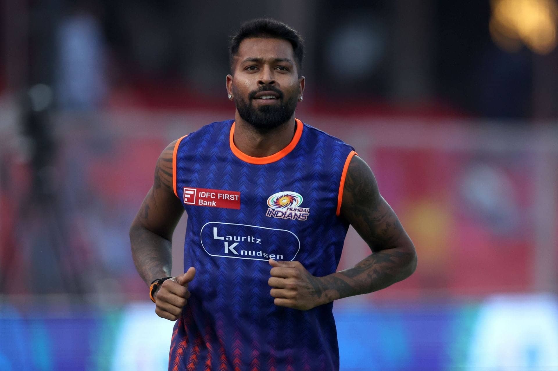 Hardik Pandya ki kamar ne RCB se milne se roka!