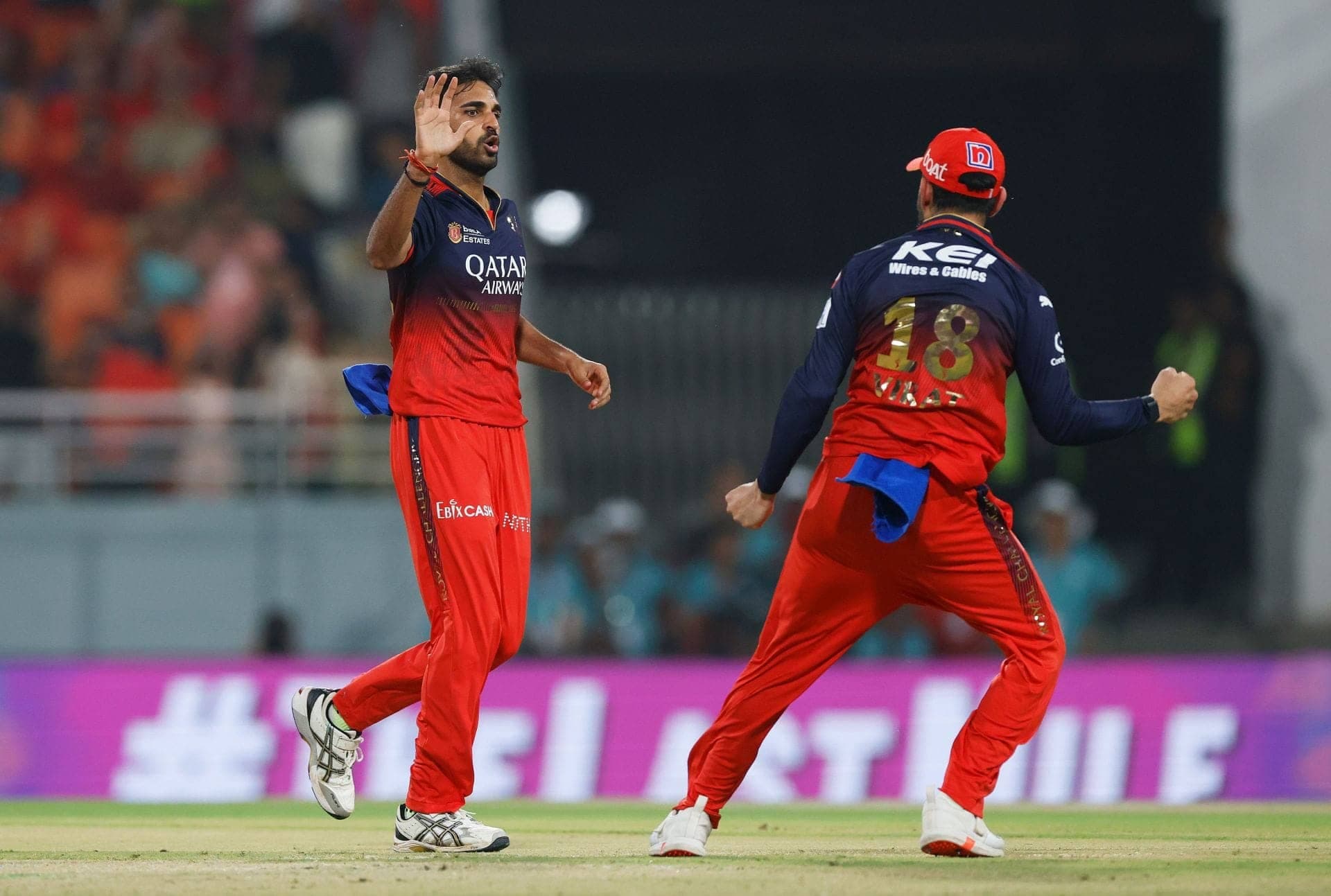 Bhuvneshwar Kumar ne Tilak Varma ko chop kiya RCB vs MI IPL 2026 mein