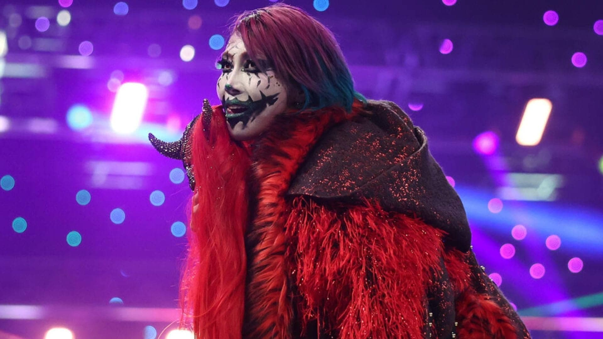 Longtime WWE rival pens emotional message for Asuka