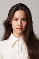 Urassaya Sperbund