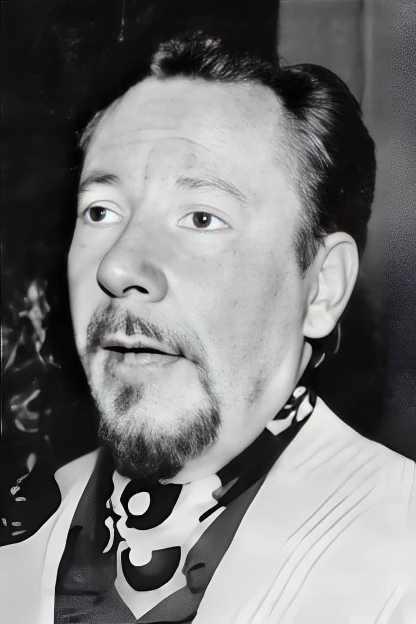 Henrique César