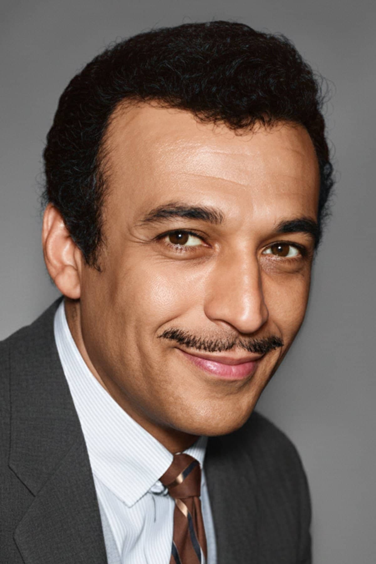 Sadri Alışık