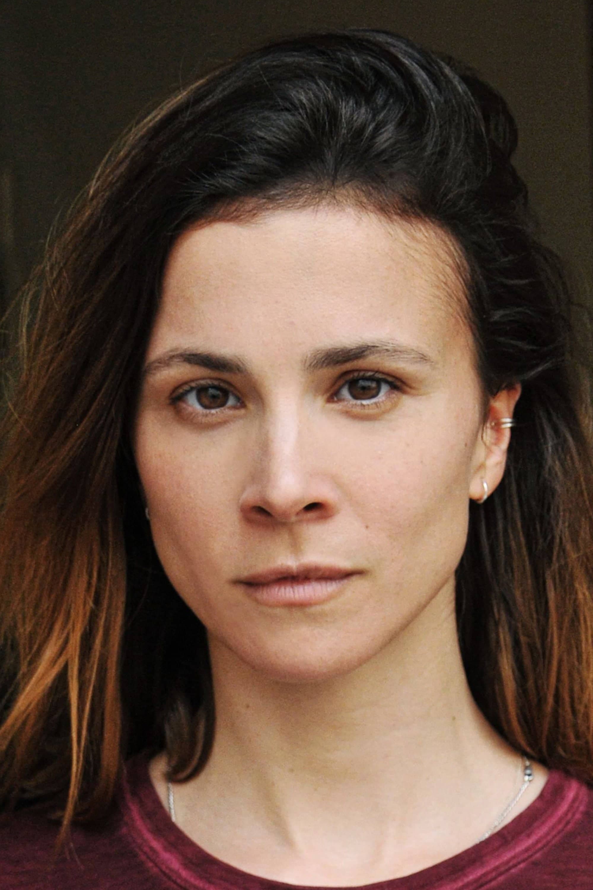 Aylin Tezel