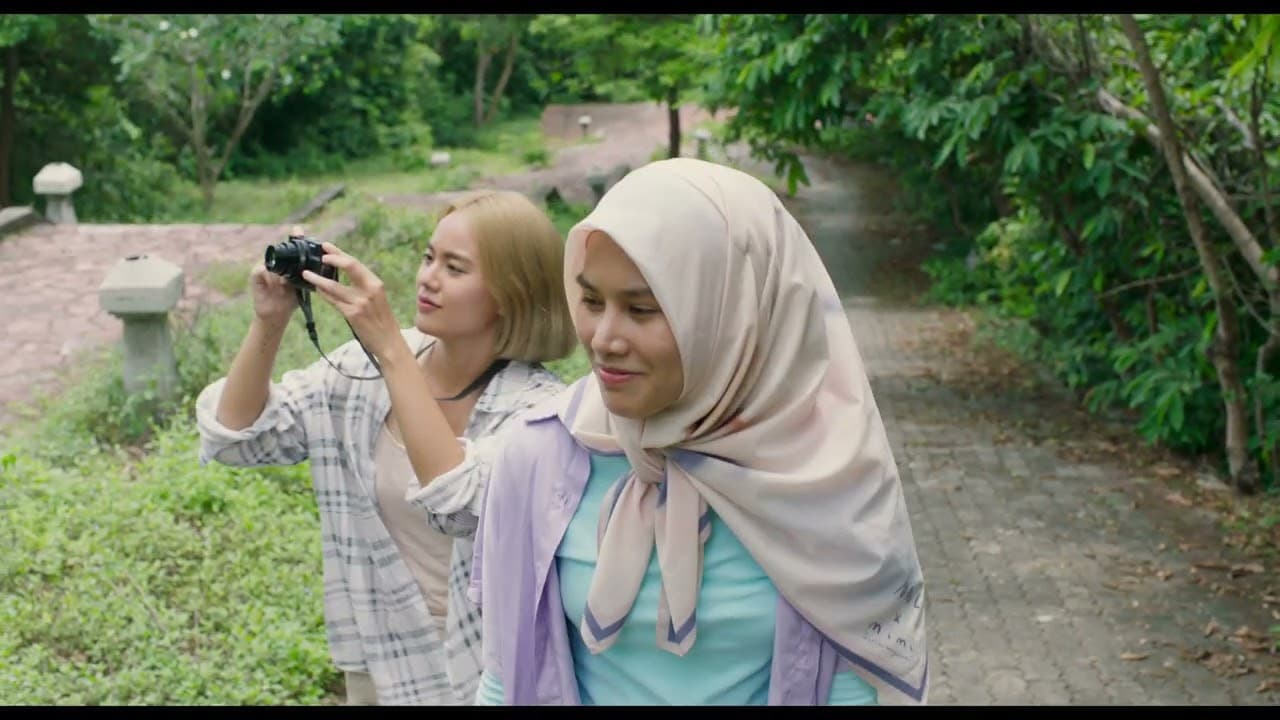 Solids by the seashore (Patiparn Boontarg, Thailandia, 2023) Trailer
