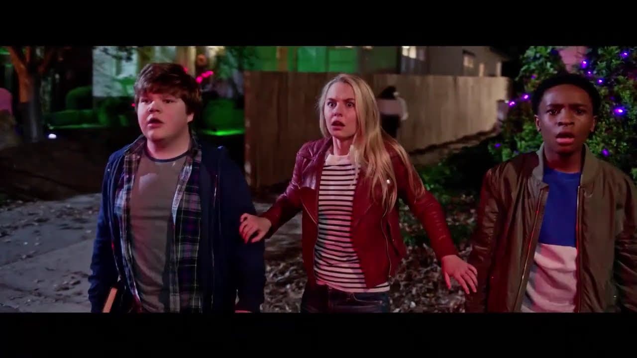Behind The Scenes Featurette - Haunted Halloween