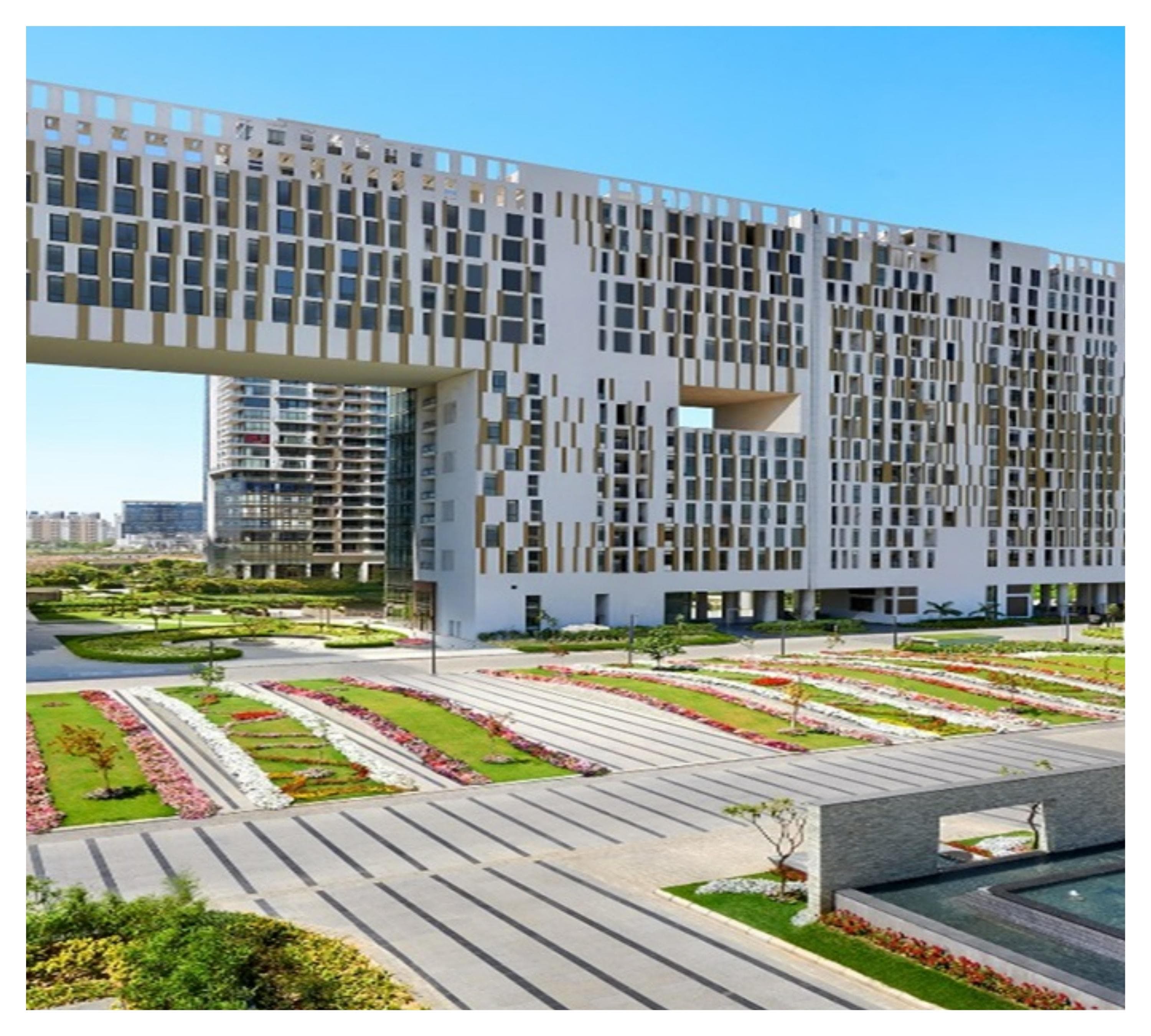₹380 Crore Deal: Delhi-NCR Tycoon Snags DLF Dahlias Cribs