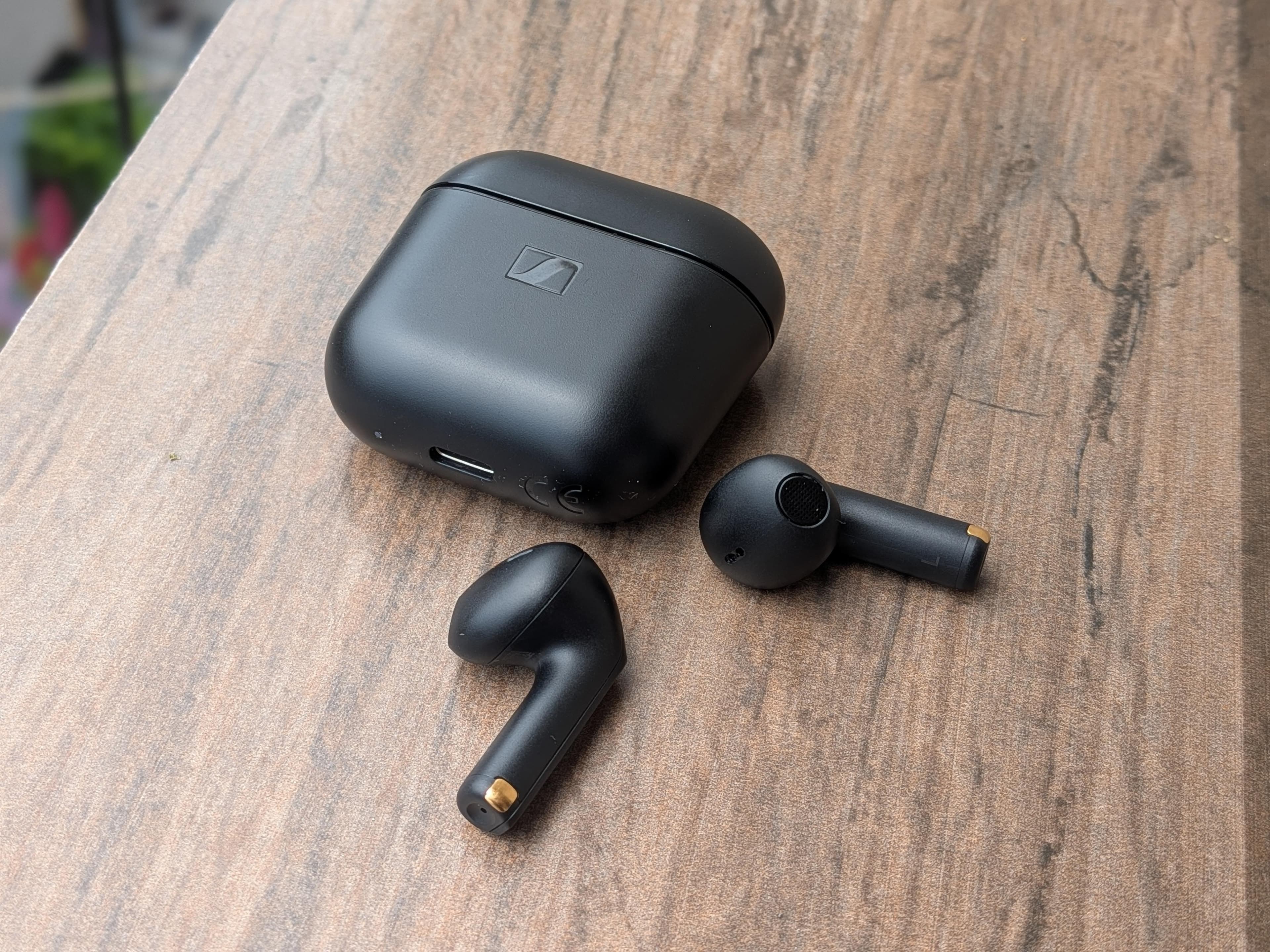 Sennheiser Accentum Open: Earbuds That Rock Without the Bass